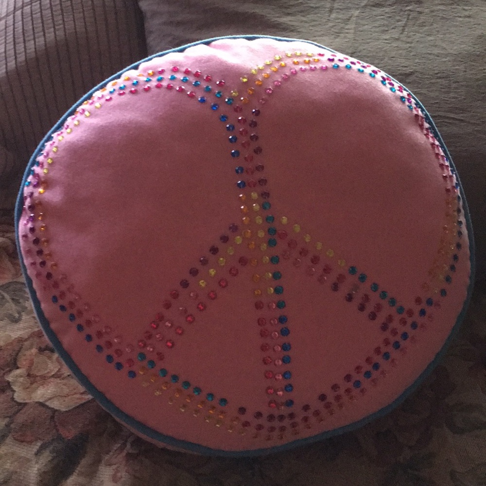 Pillow